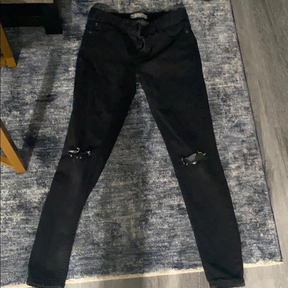 Free people destroyed skinny jeans